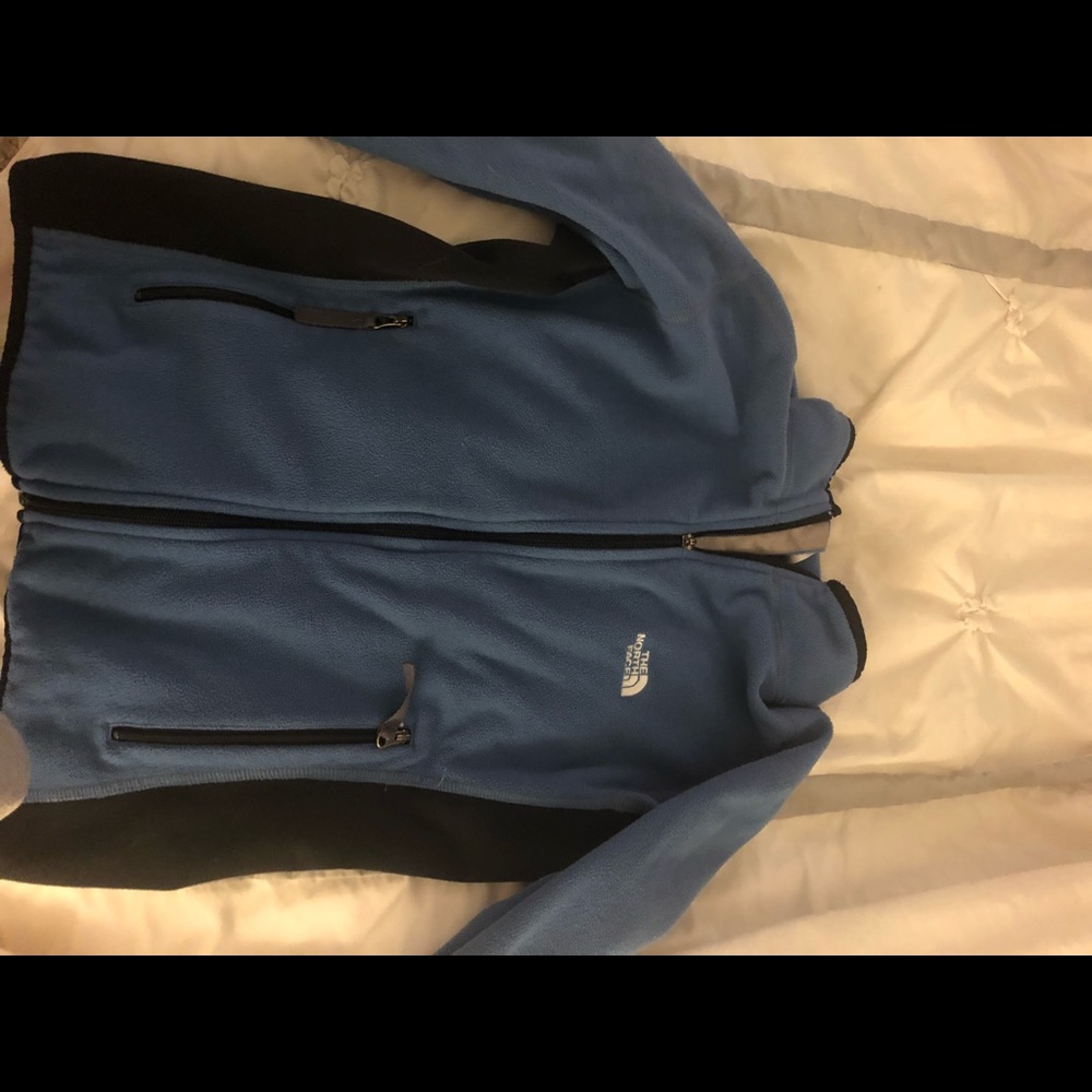 North face women’s zip up